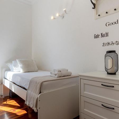 Fontana Di Trevi Design Apartment روما المظهر الخارجي الصورة