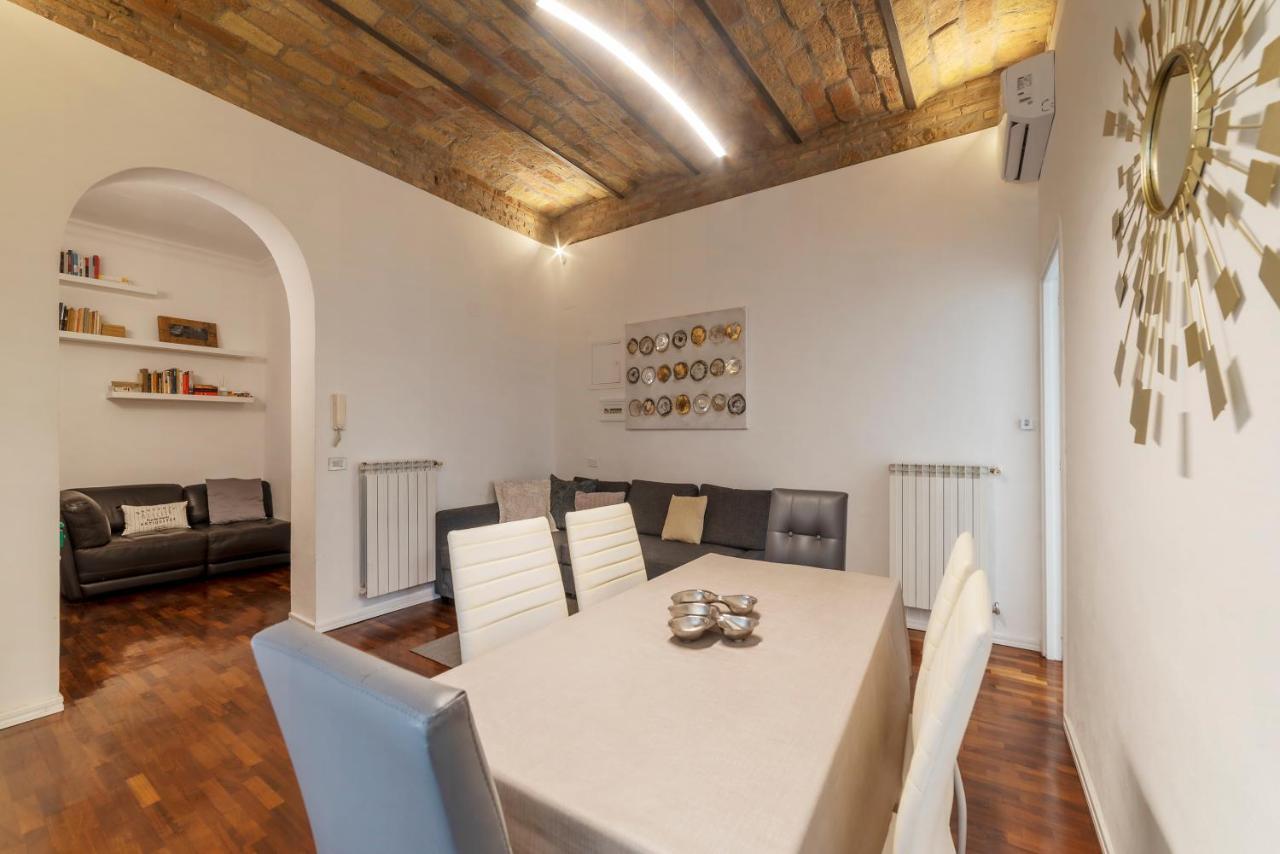 Fontana Di Trevi Design Apartment روما المظهر الخارجي الصورة