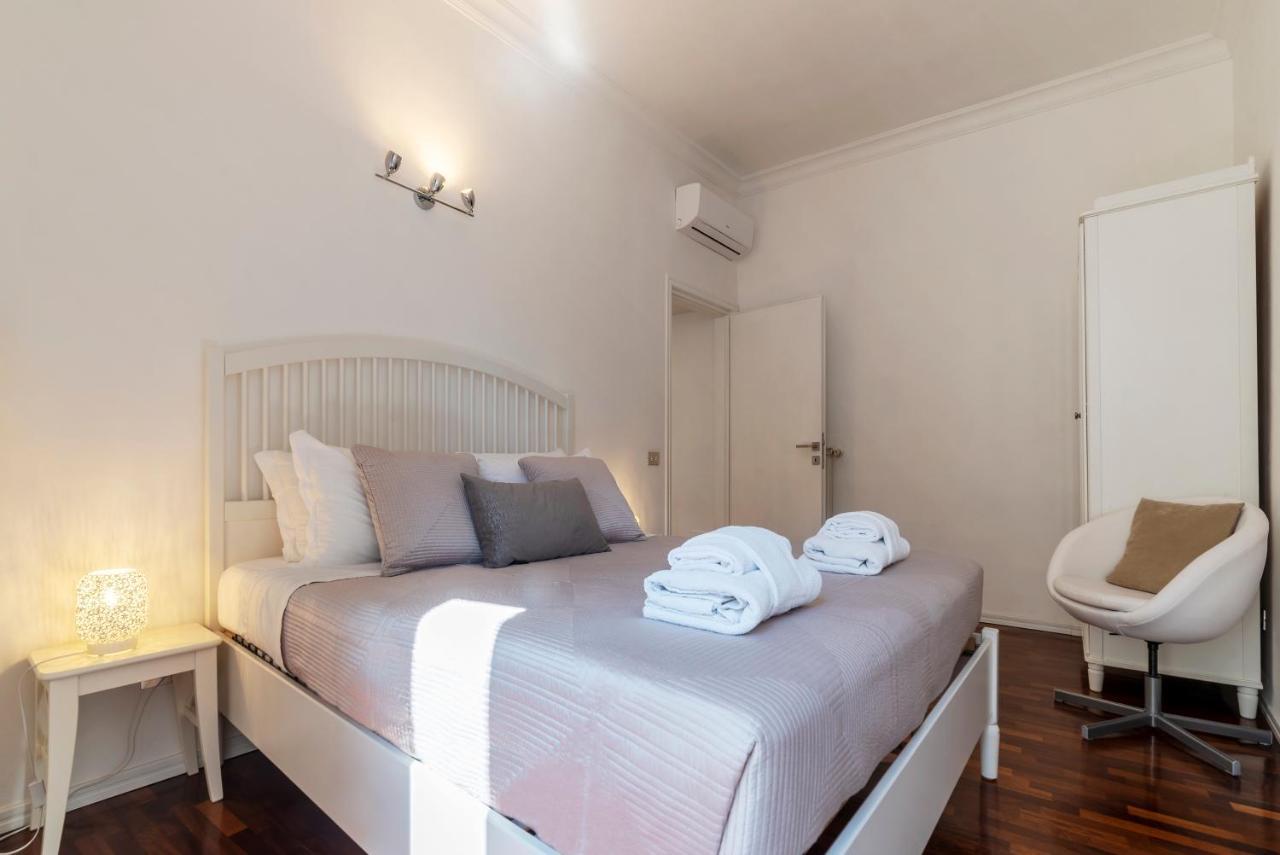 Fontana Di Trevi Design Apartment روما المظهر الخارجي الصورة