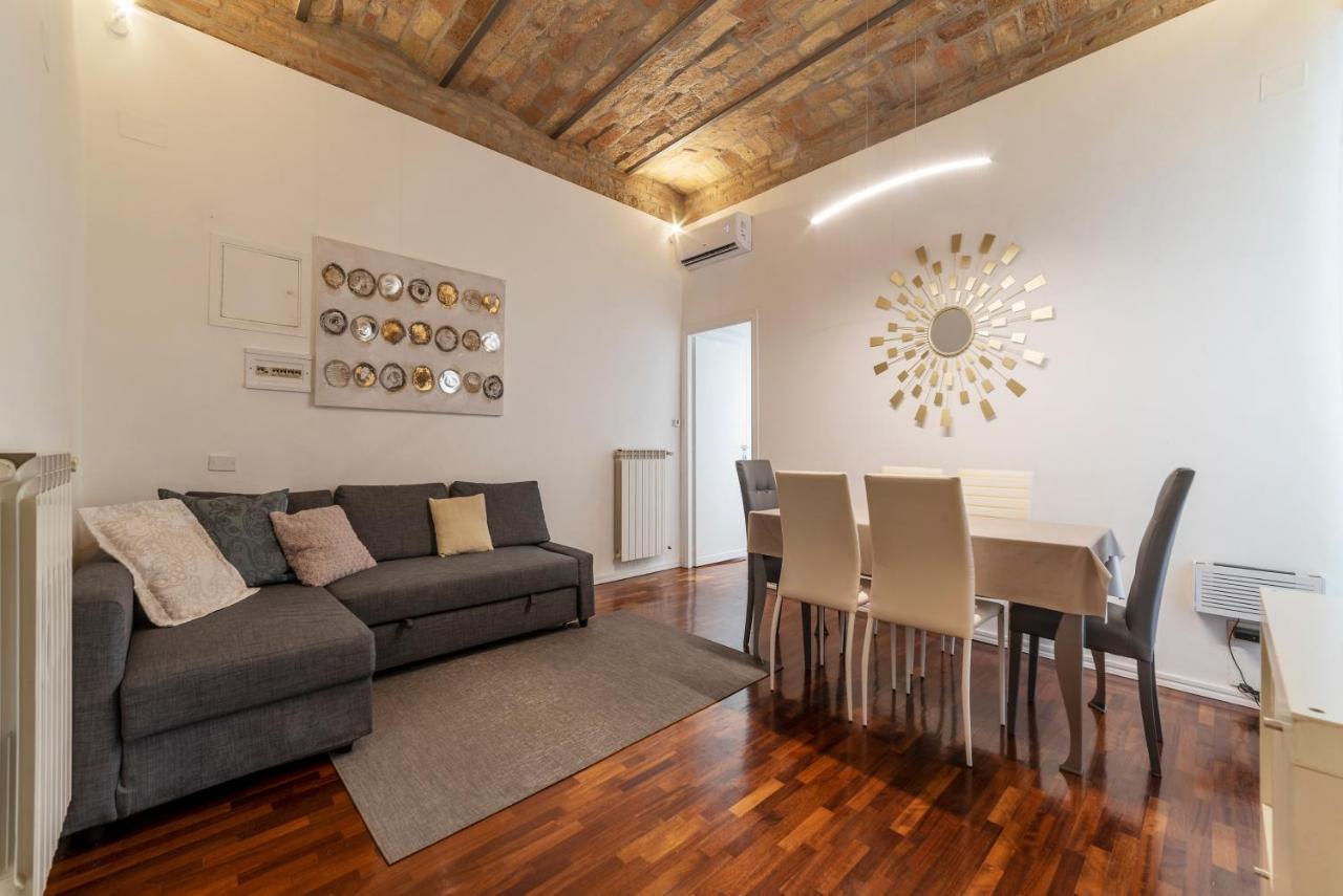 Fontana Di Trevi Design Apartment روما المظهر الخارجي الصورة